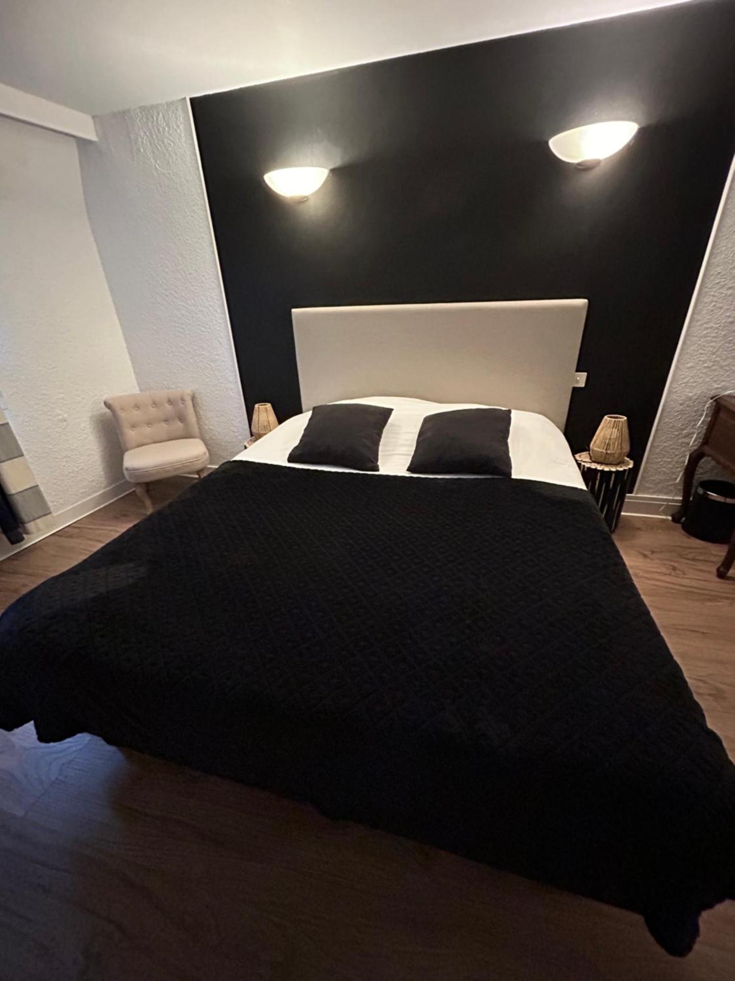 Hotel Du Pot D'Etain Chalons en Champagne Luaran gambar